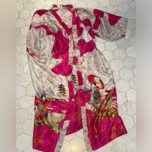 Vibrant Pink and Cream Kimono Robe